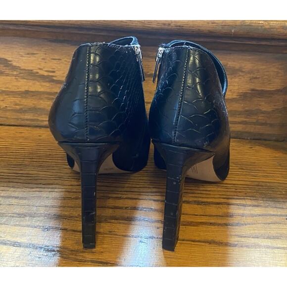 Vince Camuto Suede Leather Stiletto Booties 3" Heel Ankle Boots Women’s 8 - Picture 4 of 10